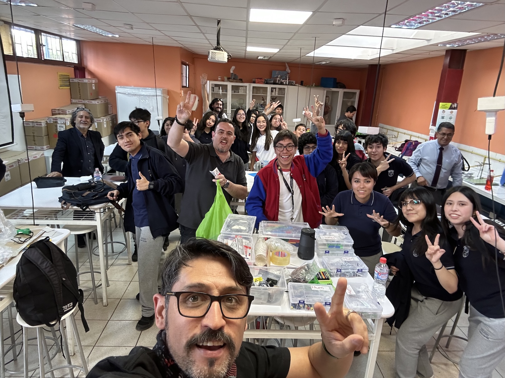 Talleres prácticos de Arduino y prototipado